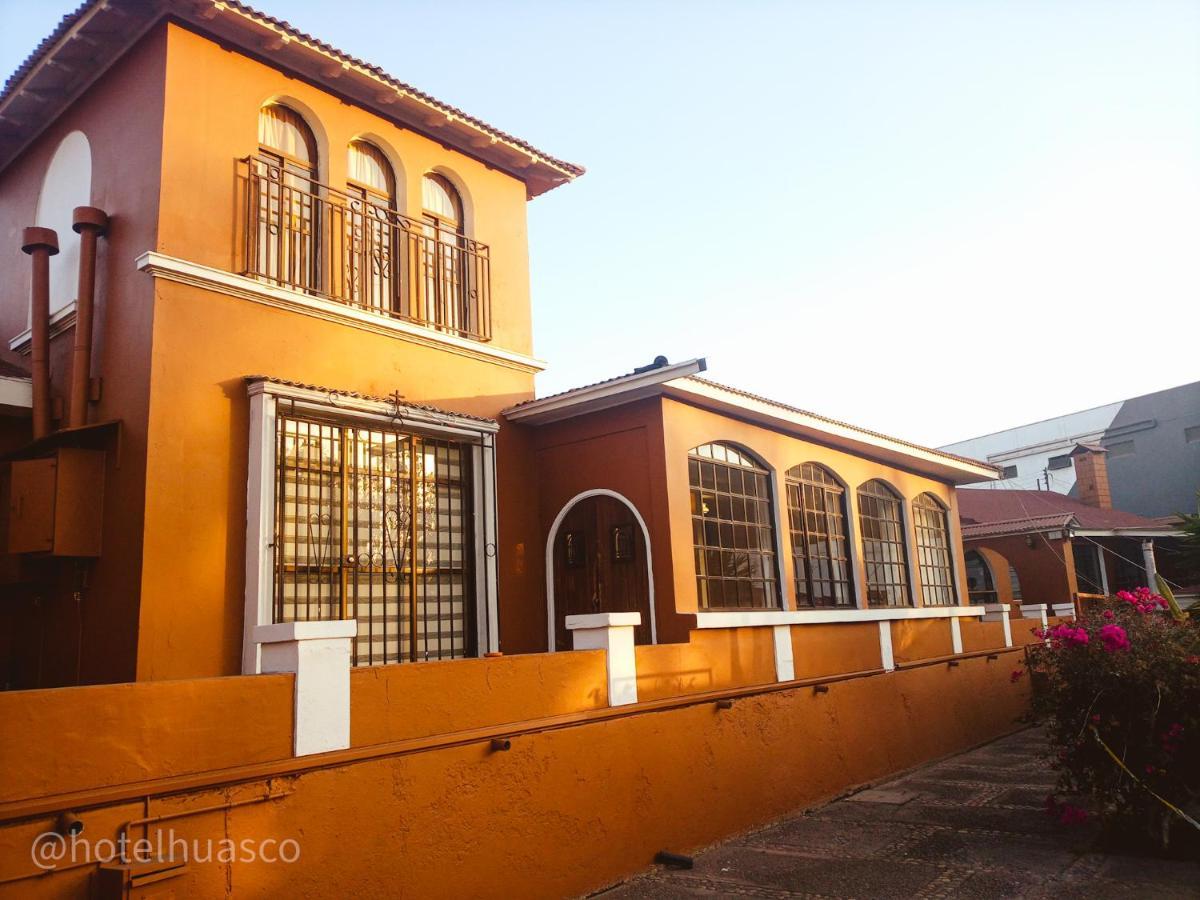 Hotel Huasco Luaran gambar